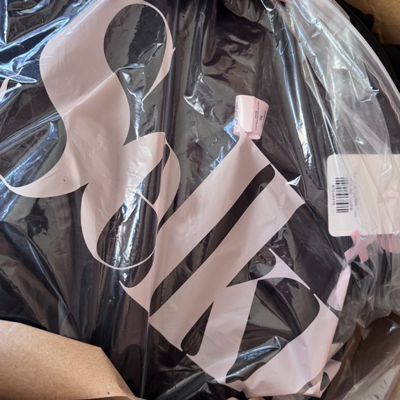 SELKIE NWT The Caviar Countess Dress Black in Medium - Picture 5 of 5